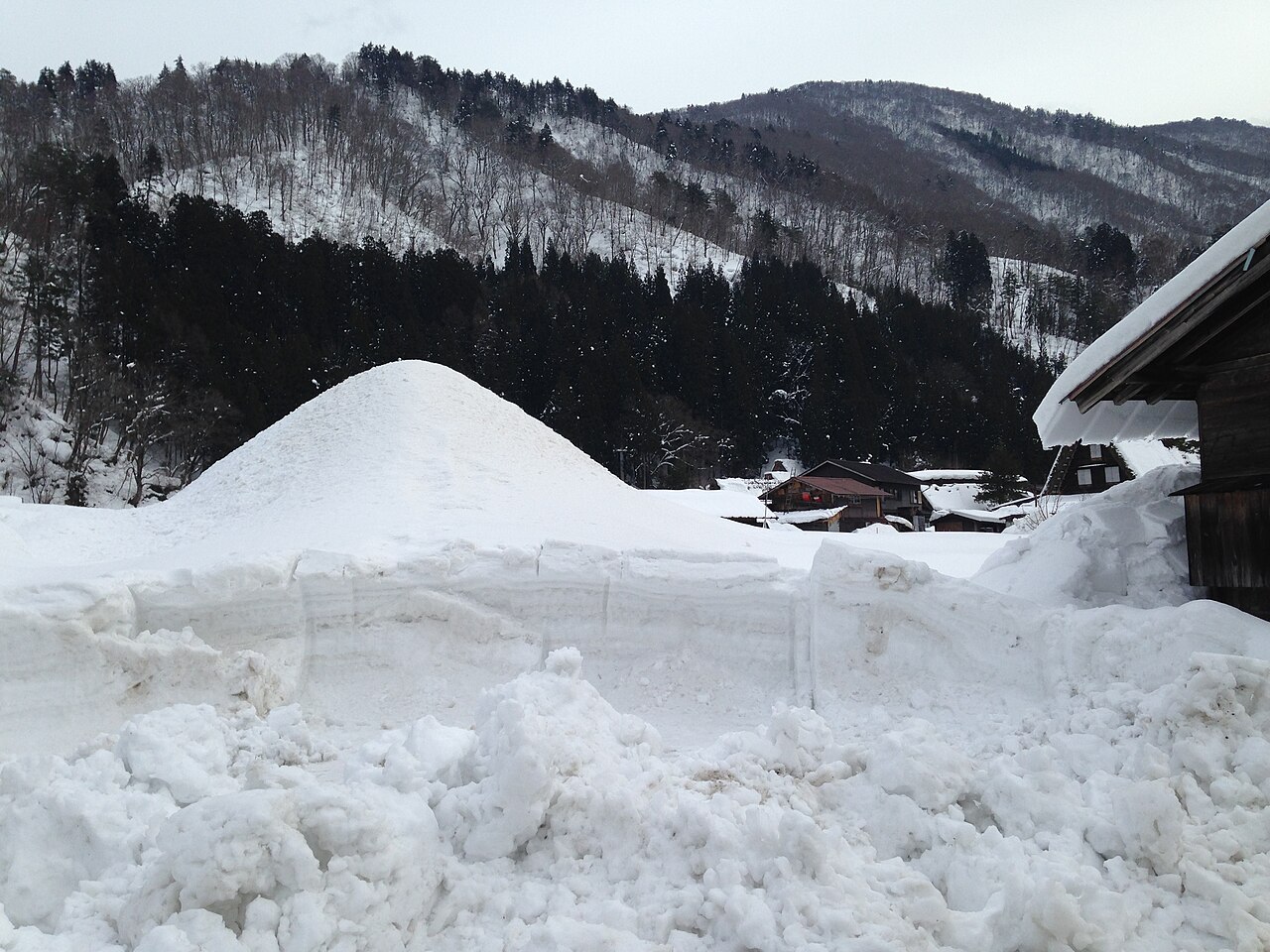 Snow in Ogimachi Area, Shirakawa village, Gifu